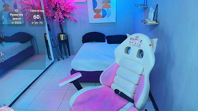 Maggy_t18 webcam