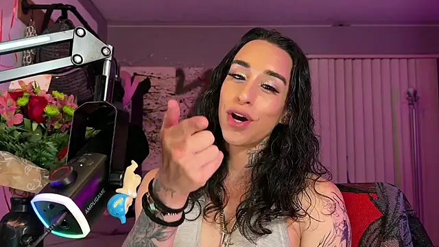 xoFrankie webcam