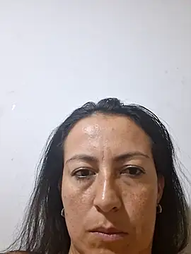 Lauryn_Jones webcam