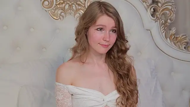 LisaStone webcam
