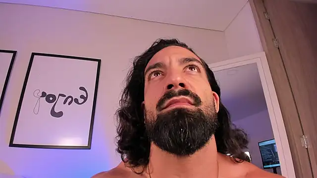 Max_strong01 webcam