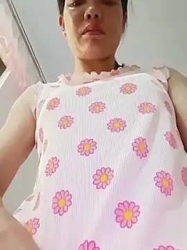 -Maya-a webcam