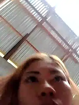 uwannataste webcam