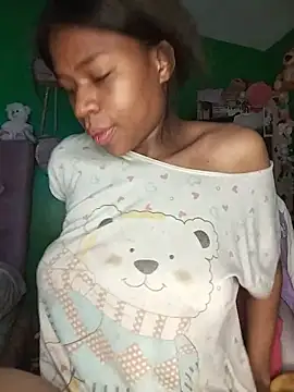 Little_angell0 webcam