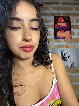 RosseMelody live cam on StripChat