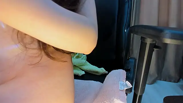 lovelymikky webcam
