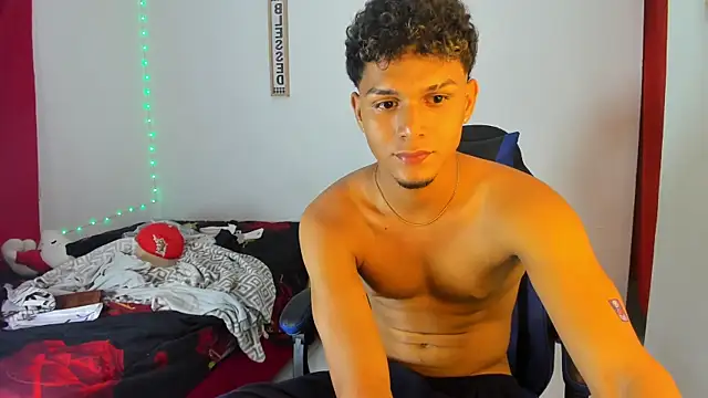 Master_hot06 webcam