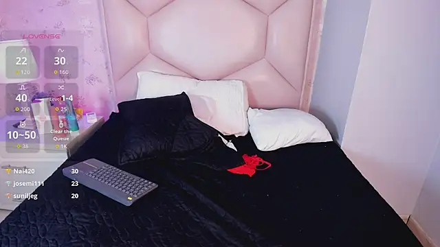 Nasly_Moore webcam