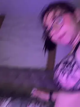 mia_khalaf