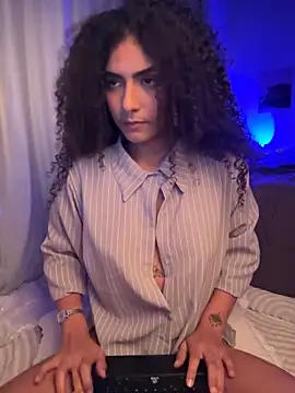 kushg_rl - Kushg_rl's free webcam - UK Sex Cams