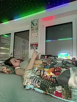 Just-Lilly live cam on StripChat