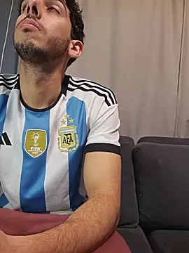 LeoyNicky98 webcam