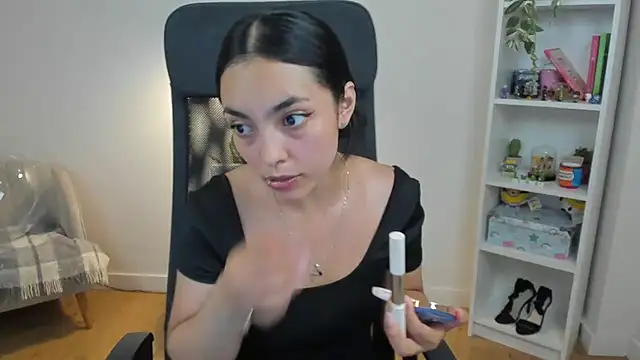 _BellaEvans_ webcam