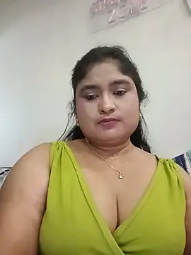 hornyriyanka webcam