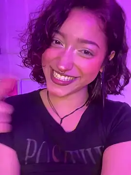 LilithMonette webcam