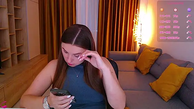 mia_bloomy webcam