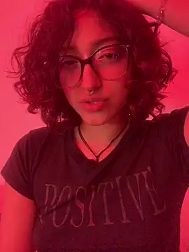 LilithMonette webcam