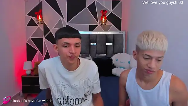 Juan_Nd_Steven live cam on StripChat