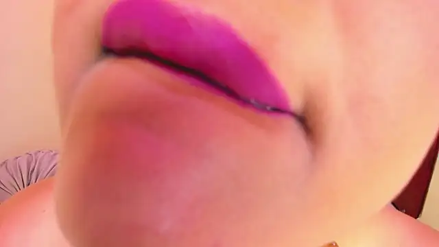 Julia_Haye webcam