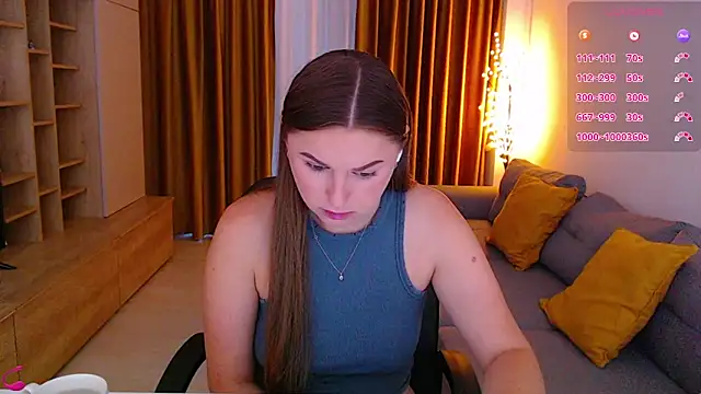 mia_bloomy webcam