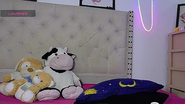 Sweet_baby_hellen webcam