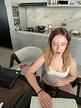 Nura_n_Sarah webcam