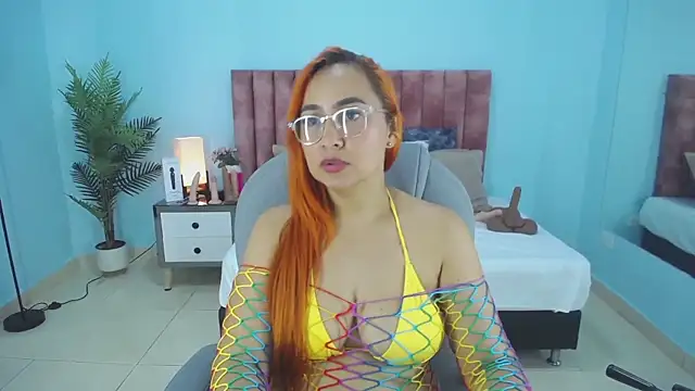 nana_levy webcam