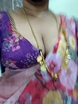 gaurika18 webcam