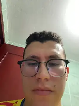 Kurtxxx22 webcam