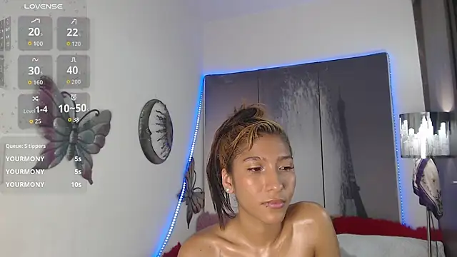 alix_kitty live cam on StripChat