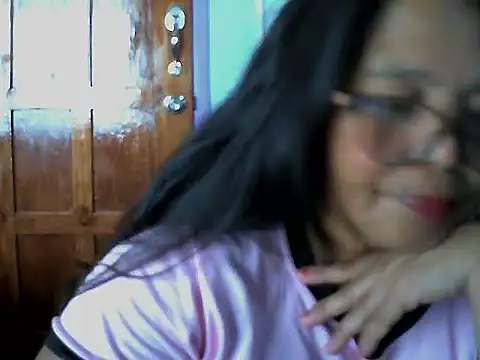 Flowerblossom123 webcam