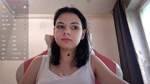 MilaTease webcam