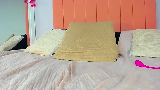 essence_skin webcam