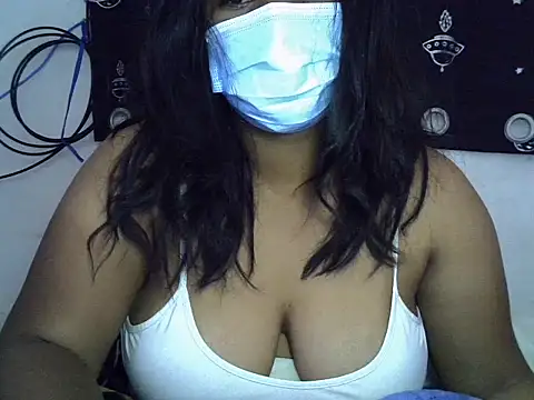 Artinah22 webcam
