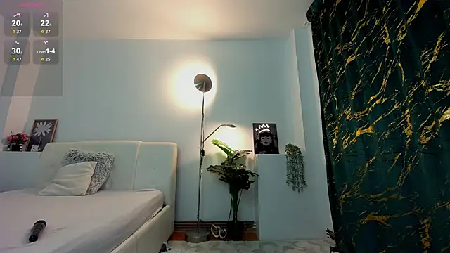 innocent_eva1 webcam