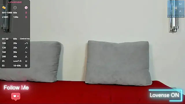 MinaDiamondd webcam