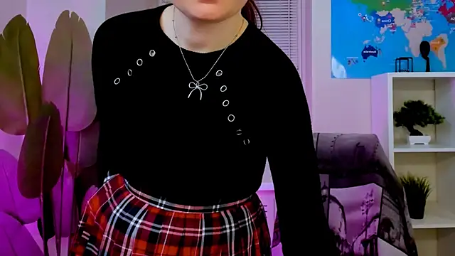 CarolGiggly live cam on StripChat