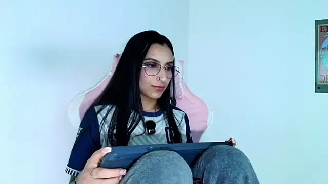 shopiaa_m2 webcam