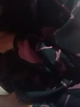 Aaisha-16 webcam
