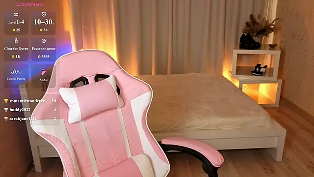 Kim_Bless webcam