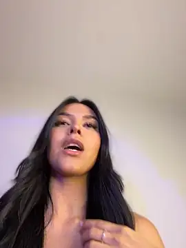 VictoriaBolt webcam