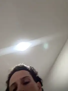 gianlavinnye - GianLavinnye's free webcam - UK Sex Cams