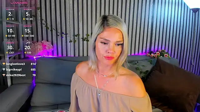 Betty_Brock webcam