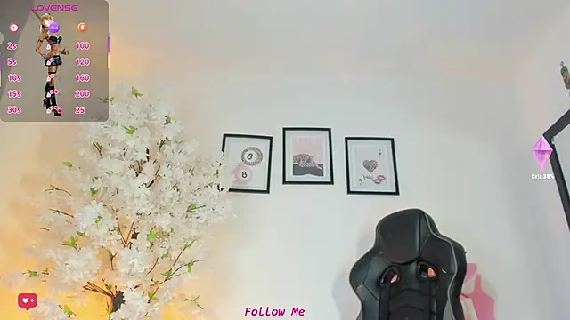 Chloe_cooperr's room