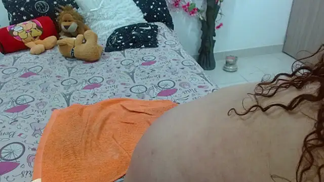Yanis_Ariel12 webcam
