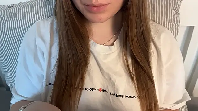 Lucyschickt webcam