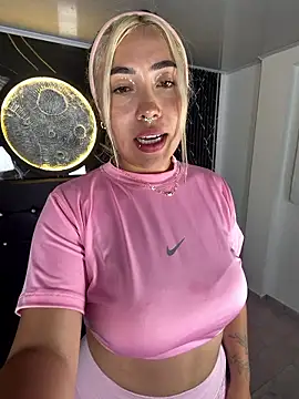 ManuelaVeeleez webcam