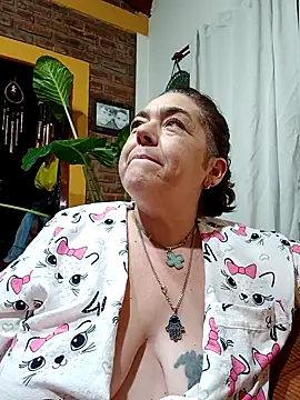relaxnamaste webcam