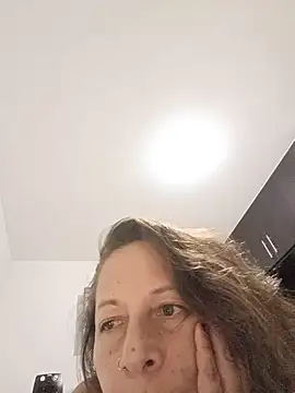 Nikki_milf69 webcam