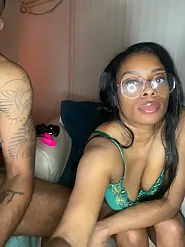 CaliBabiethe1 webcam